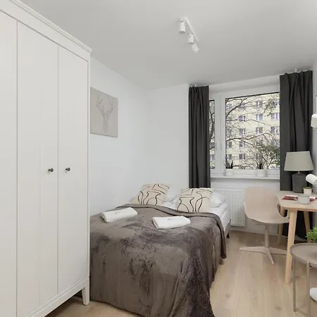 Metro Bemowo By Renters